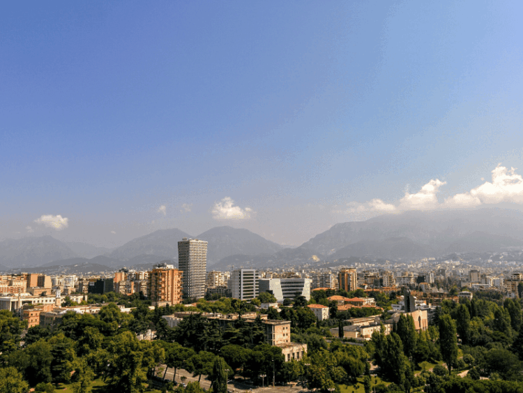 Foto van Tirana in Albanië - Balkan Trail