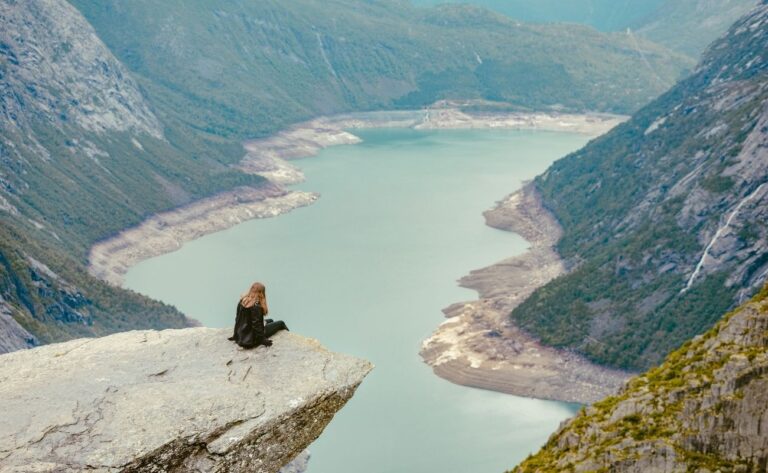 trolltunga norway norwegen norvège randonnée hiken hike trek